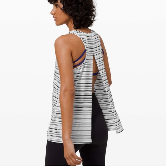 Lululemon | All Tied Up Tank - Picture 2 of 11